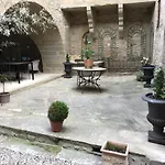 Monte Arena D'hotes Bed & Breakfast Montaren-et-Saint-Médiers