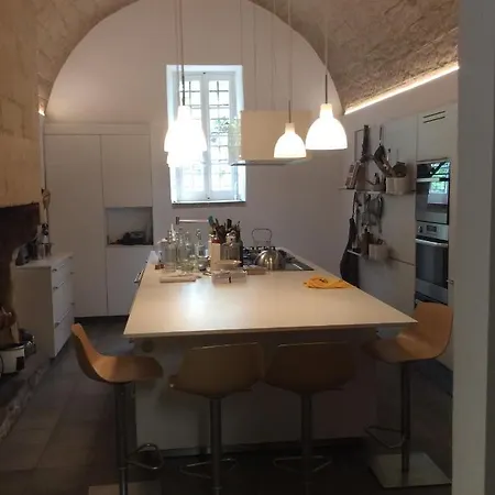 Monte Arena D'hotes Bed & Breakfast